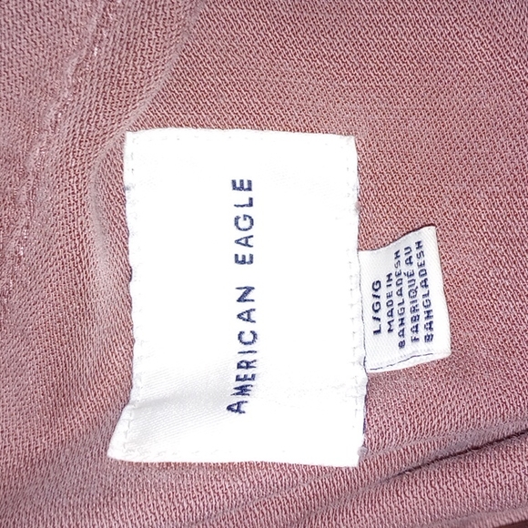 Button down - Picture 2 of 2